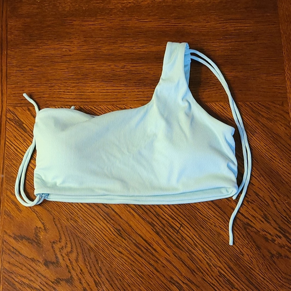 Red Bathing Suit Size Medium - Picture 5 of 7